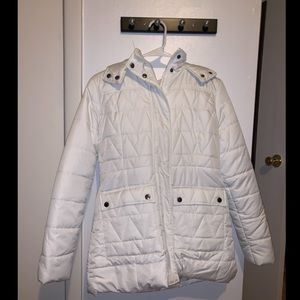 White puffy coat❄️